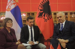 4. март 2015. Председница Народне скупштине Маја Гојковић у разговору са председником Владе Албаније Едијем Рамом